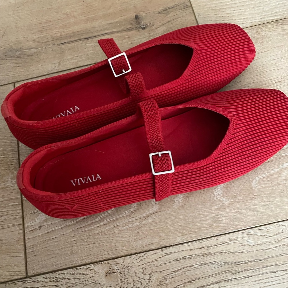 VIVAIA Red Mary Jane Flats